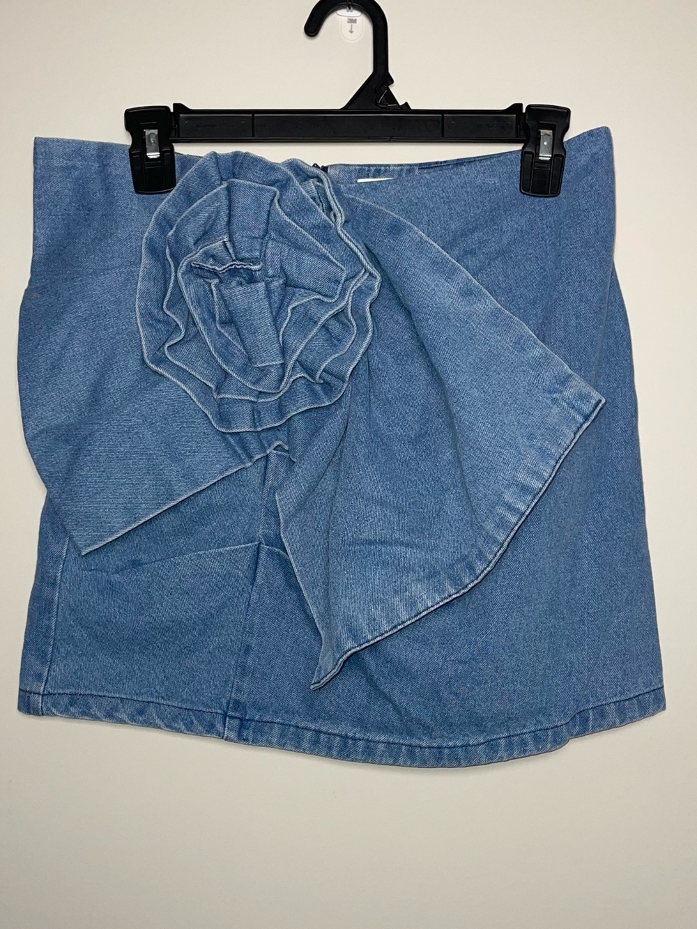 Boutique S 3D Rose Corsage Draped Denim Zip Back 100% Cotton Denim Mini Skirt